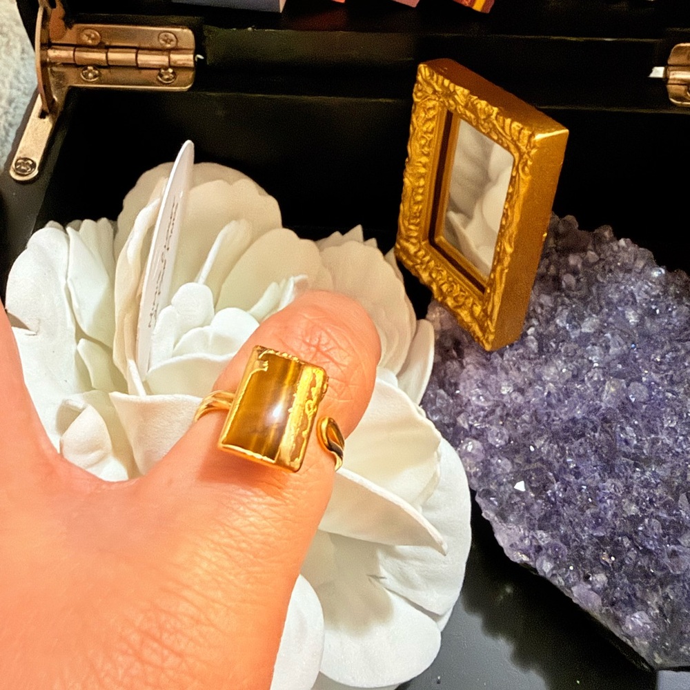 Gold-Tone Rectangular Tiger's Eye Statement Ring - Women Jewelry
